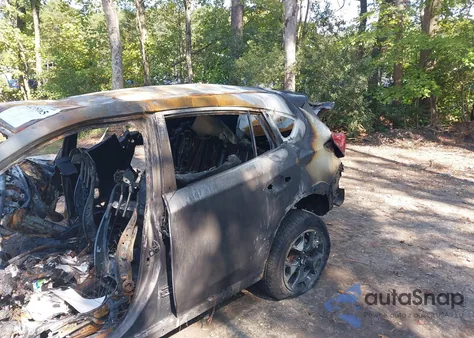 2019 Subaru Crosstrek 2.0I Premium из США, поврежденный, VIN JF2GTAECXK8383319